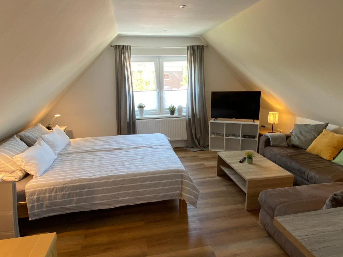 Ferienwohnung Ausguck Йевер Екстериор снимка